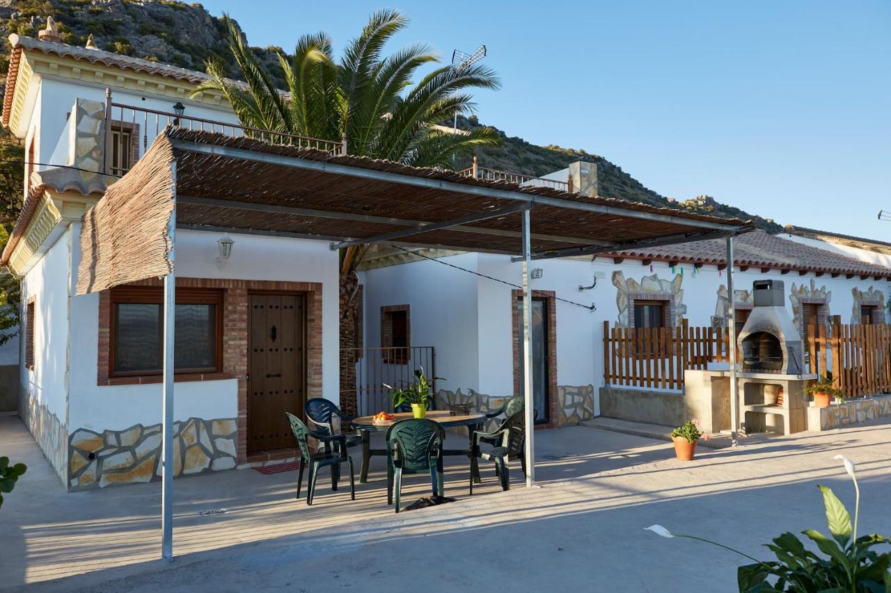 Villa Casa Carrillo à Iznájar Extérieur photo
