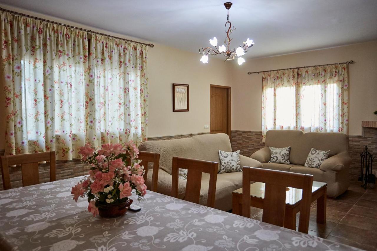 Villa Casa Carrillo à Iznájar Extérieur photo